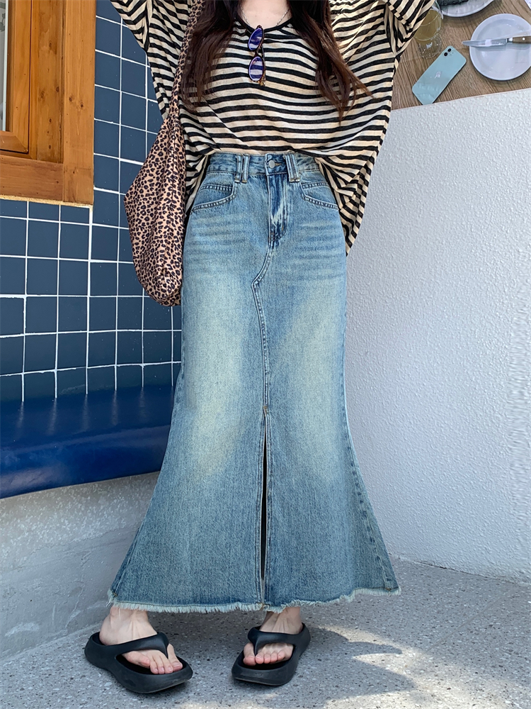 Real shot~ American retro fur-edged denim skirt for women's new high-waisted slim A-line fishtail hip-packing long skirt