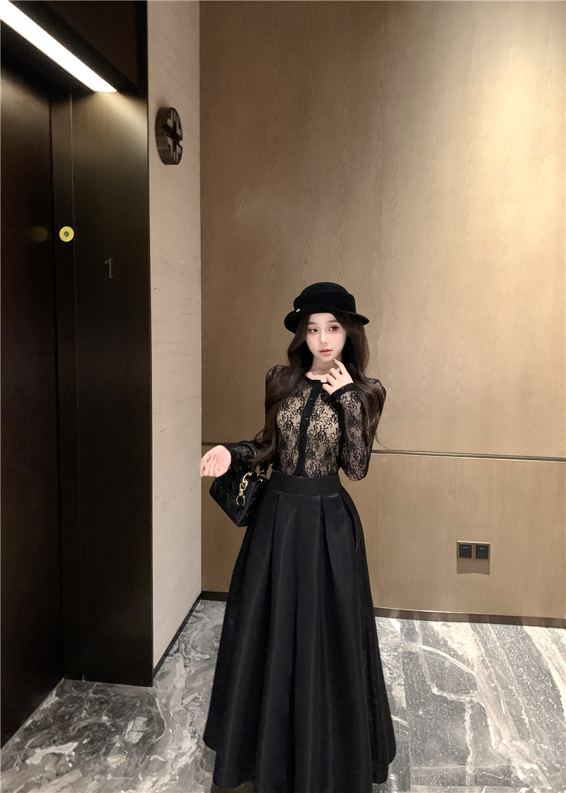 Real shot of sexy black lace small fragrance style late autumn outfit high-end suit skirt