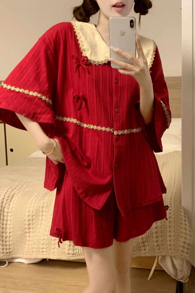Real shot of Korean version of all-cotton good luck red brutal red loose doll collar loose college style summer home clothing set