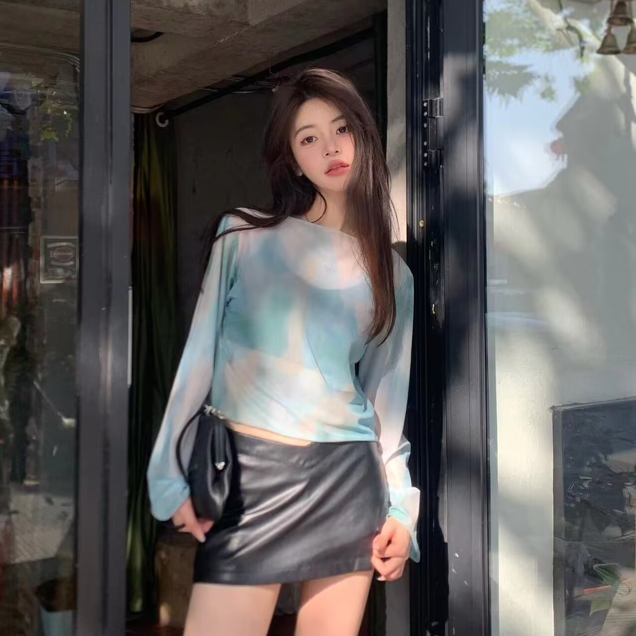 Real shot, new summer style!  Gradient pullover round neck lace shirt/chiffon shirt long sleeves