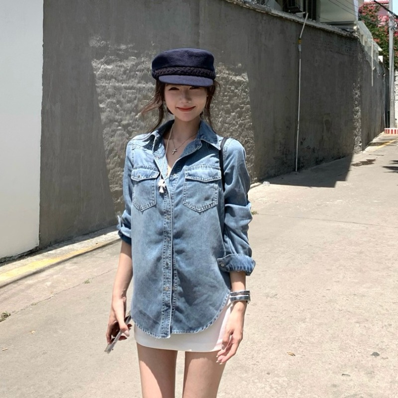 Real shot of 2025 spring denim shirt for women French retro thin coat + white anti-exposure skirt short skirt
