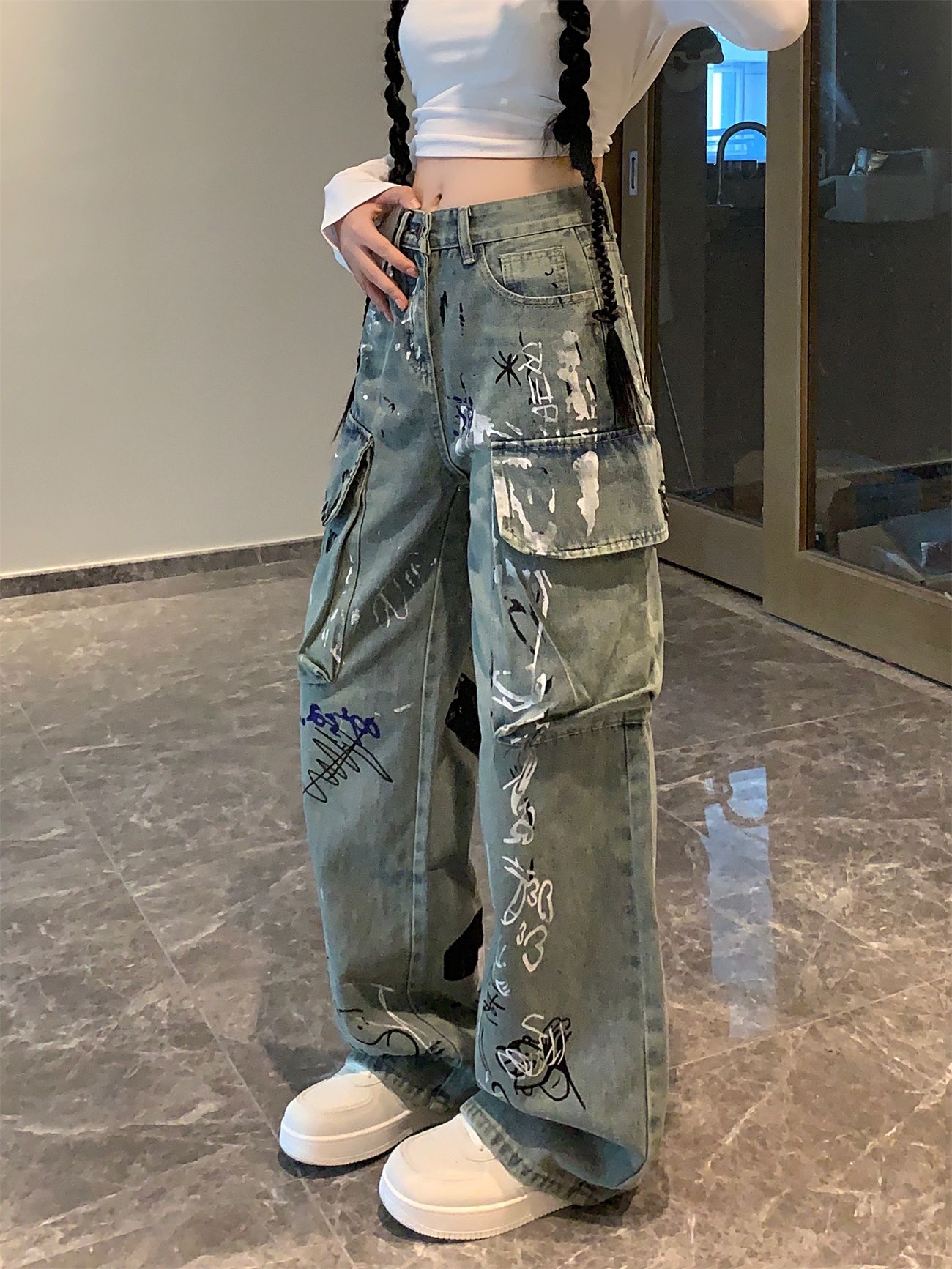 Real photos~ Graffiti work clothes and jeans women look slim and casual and retro street Harajuku print