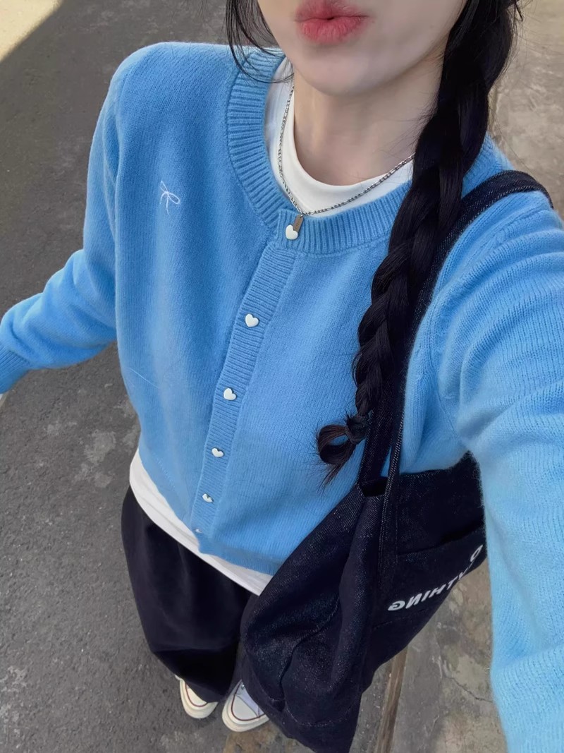 韓系藍色刺繡圓領長袖針織開衫女早春外搭小個子寬鬆短款上衣外套