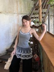 Real photos of pure desire style lace splicing inner white suspender vest age-reducing slim fit and slim bottom shirt top