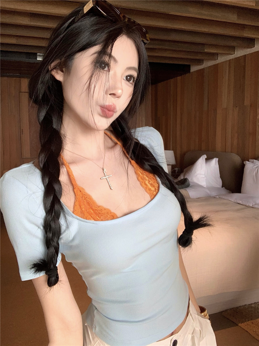 Real shot of sexy fake two-piece spliced ​​lace suspender T-shirt top for women