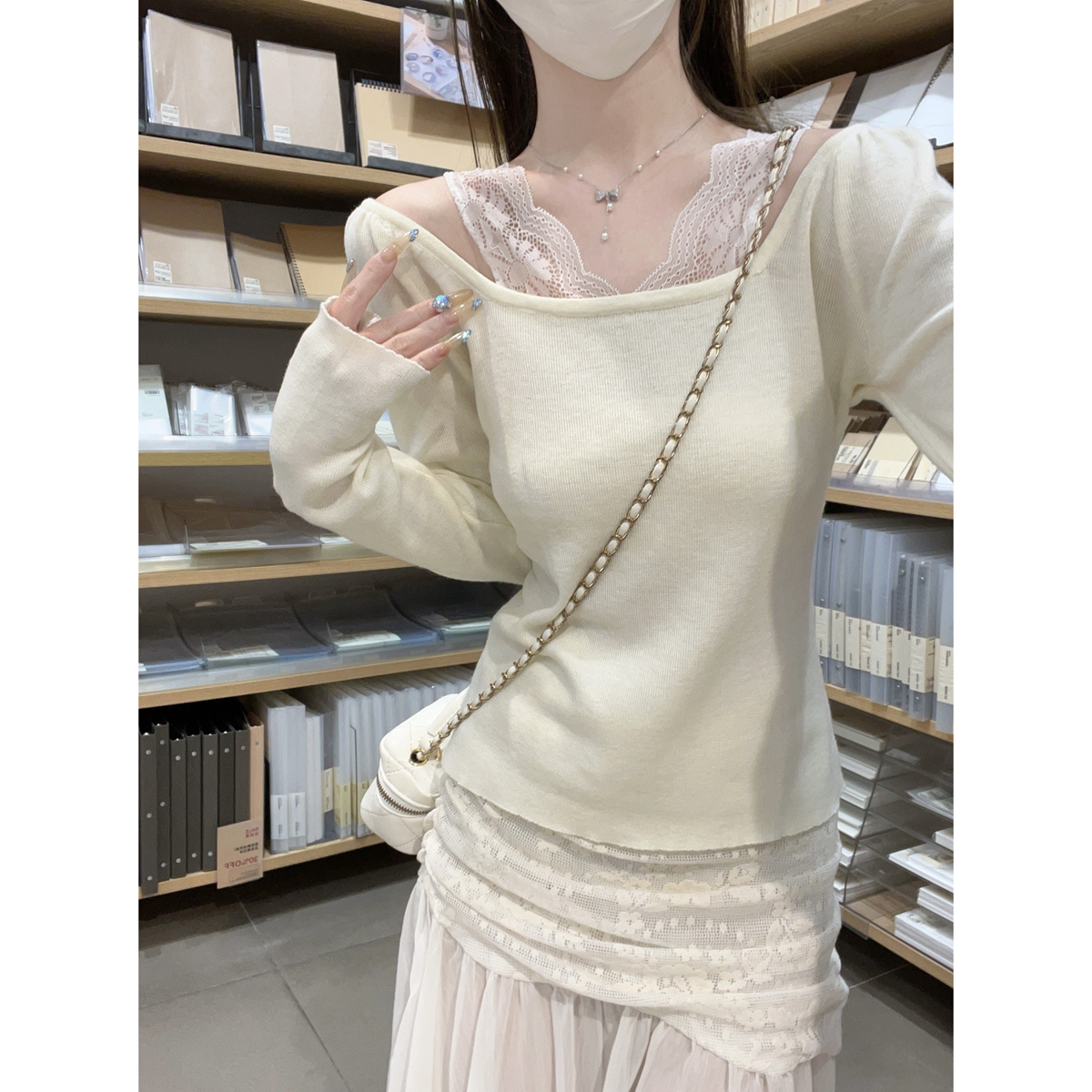 Real shot of spring Korean style square neck lace shoulder straps off-shoulder gentle 6 wool sweater long-sleeved sweater top