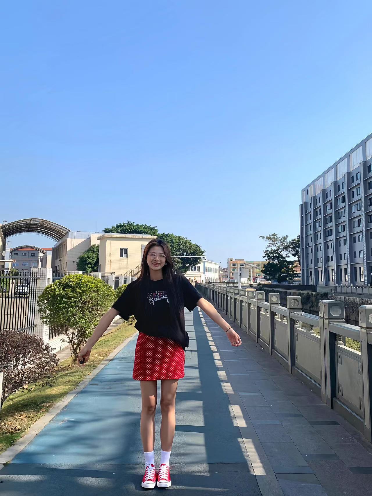 High-quality pure cotton 200g 100% cotton combed tight high-quality workmanship front and rear printing short-sleeved T-shirt for women