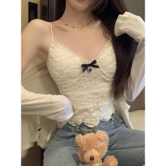 Real shot of spring and summer Korean version of pure love bow lace chest pad with suspender vest top