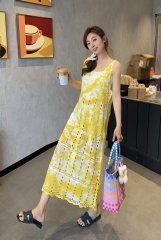 Tie-dye retro hook flower hollow dress summer 2025 new blouse skirt layered temperament sleeveless suspender skirt long skirt