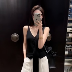 YUJIAHAN設計感黃色V領吊帶背心裝夏季小眾修身單排扣針織上衣