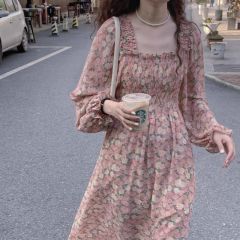 2025早春裙子chic收腰法式方領雪紡碎花溫柔風連衣裙春