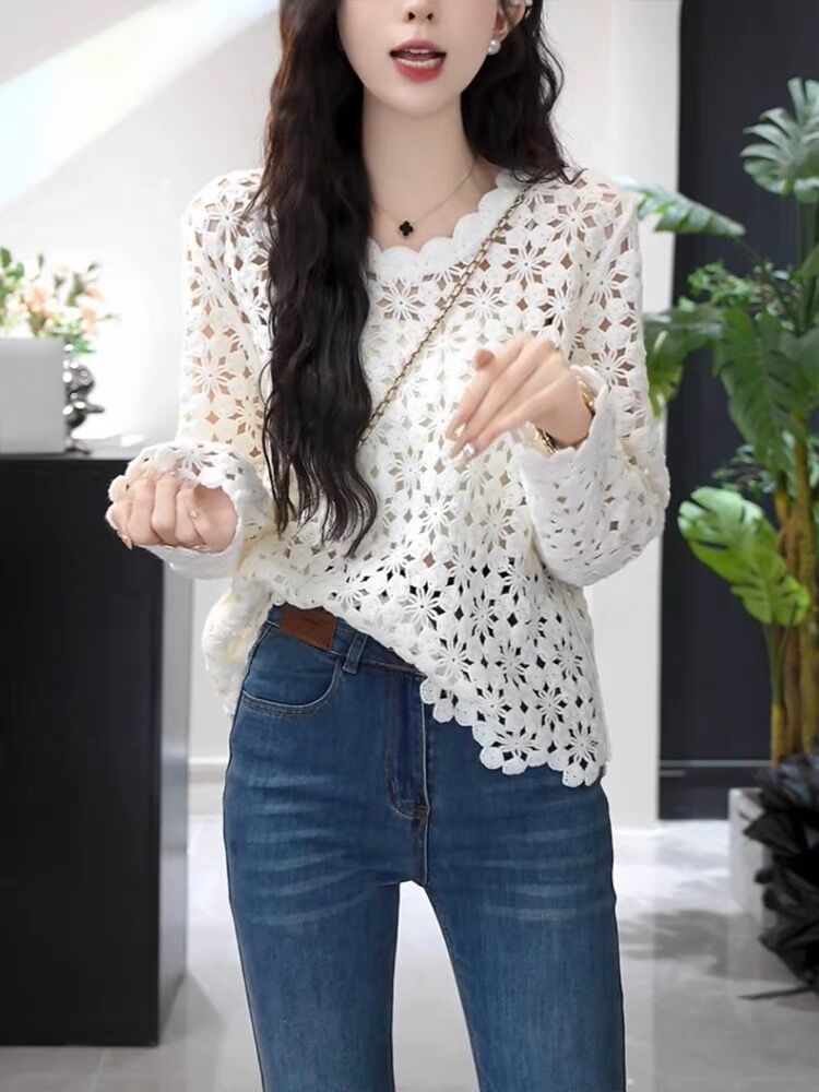 設計感小眾鏤空圓領長袖針織衫女早秋新款白色高級感寬鬆氣質上衣
