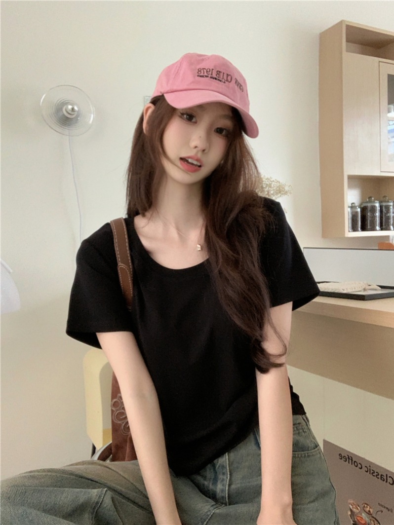 Real shot of the straight shoulder slimming collarbone T-shirt for women in summer chic solid color hot girls ins inner bottoming short sleeve size