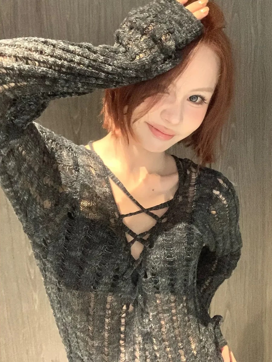 THREE GOOOD/三吉浪漫時光綁帶鏤空網眼套頭設計感針織衫女