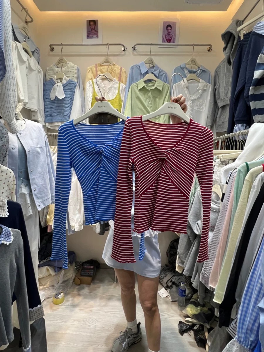 十三行2025春裝新款v領修身顯瘦上衣女撞色條紋扭結T恤內搭打底衫