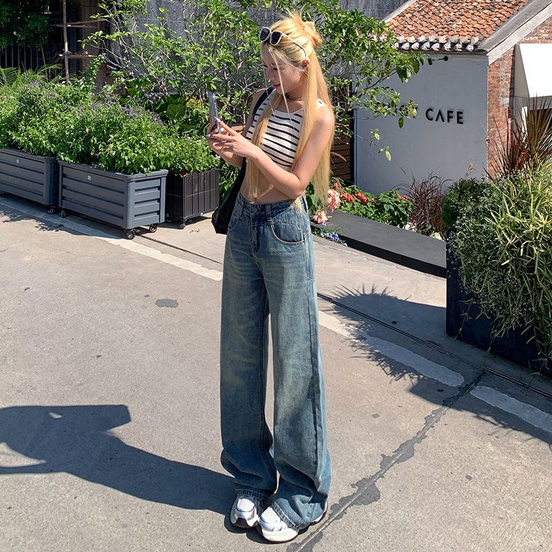Real shot of 2025 spring fashion trend casual pants for women high waist straight wide-leg pants