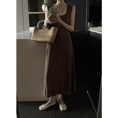 Minimalist Color-blocking U-neck Backless Sleeveless Long Dress, Slender-Fitting Knit Wool Dress