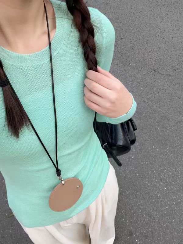 薄荷曼波風穿搭修身套頭打底針織衫女春秋裝圓領內搭正肩長袖上衣