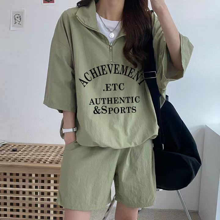 Casual sportswear suit for women in summer 2025 new short-sleeved shorts campus style cute girl running two pieces