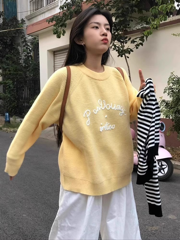 Korean style lazy style long-sleeved sweater for women in autumn new round neck pullover small loose casual top