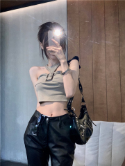 純欲風性感辣妹金屬扣掛脖背心女夏季短款露背無袖小吊帶黑色上衣