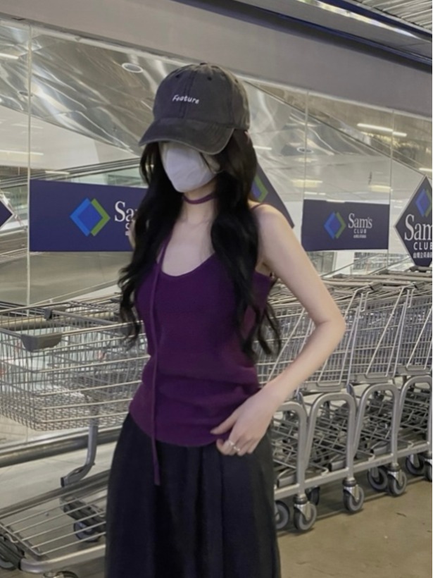 Real shot of pure and sweet hot girl purple sexy hollow v neck halter neck knitted vest sling top for women