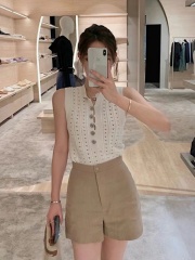 小香風鈎花鏤空紐扣圓領無袖針織馬甲背心女夏小眾別致絕美上衣潮