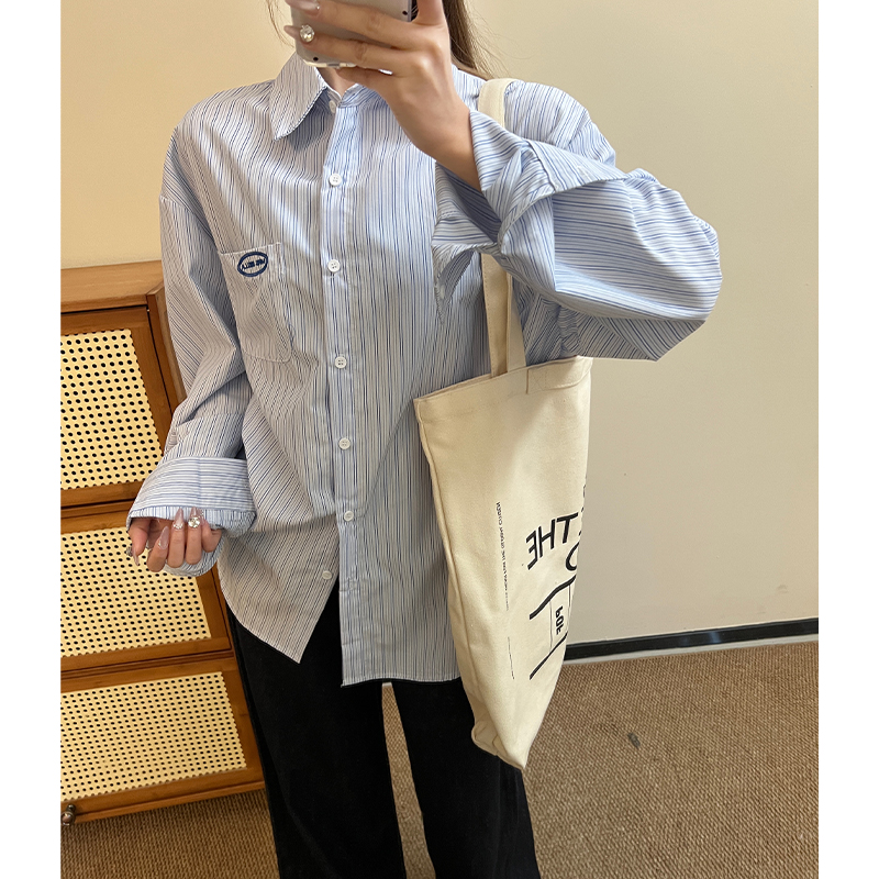 Real photo Korean striped shirt women's spring casual loose folding shirt jacket design top