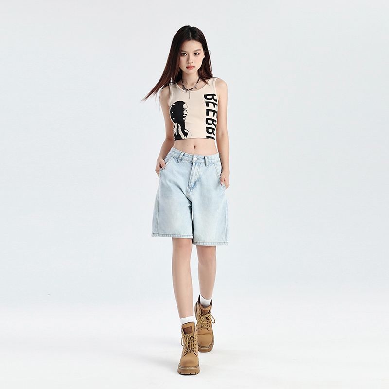Real shot of 2025 spring and summer fashionable American hot girl retro loose mid-pants five-point wide-leg pants