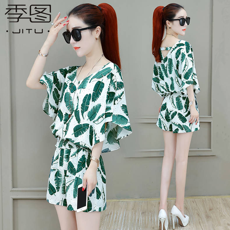 Ice Silk Floral Shorts Set 2025 New Summer Fashion, Trendy and Ethereal, Youthful and Slimming Two-Piece Set