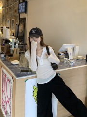 Original fabrics and practices Slim hooded V-neck long-sleeved T-shirt for summer thin sun protection clothes, front shoulder slim top