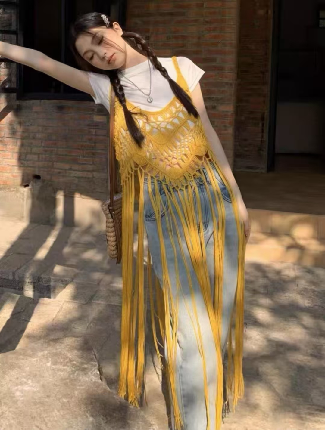 2025 summer design unique and special retro hooked fur tassel vest suspender for women with short sleeveless inner wear