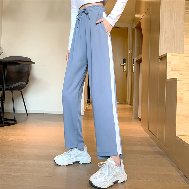 -Real shot of sports pants for women, new style of students, versatile slim casual wide-leg pants