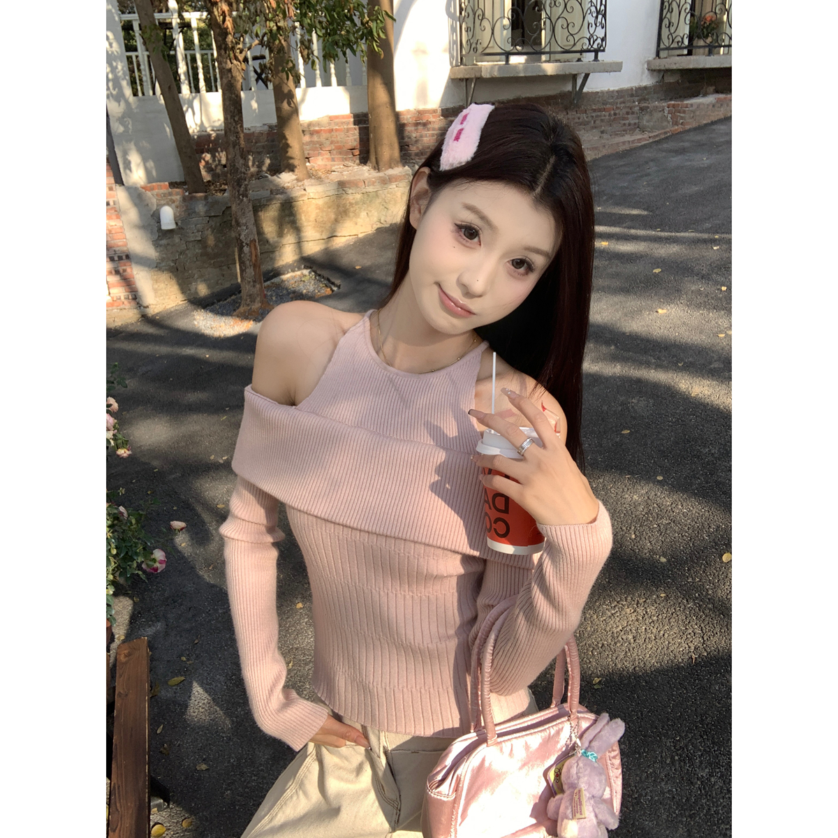 Real shot of the spring Korean version of pure desire one-length shoulder-off fake two-piece slim Andy velvet sweater long-sleeved sweater
