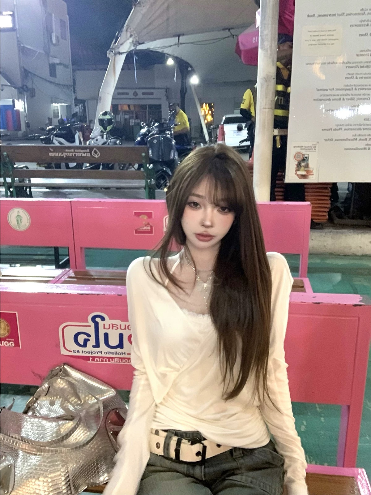 Suuuicee 全糖芭莉 純欲大領口V領收腰長袖上衣蕾絲掛脖吊帶套裝
