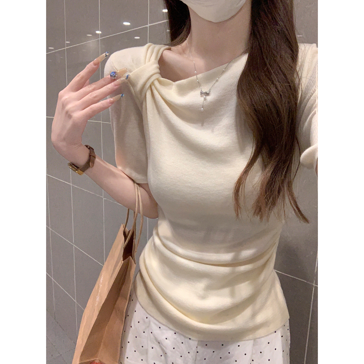 Real shot of spring and summer Korean version sweet kink pleated design soft 6 wool sweater short-sleeved top