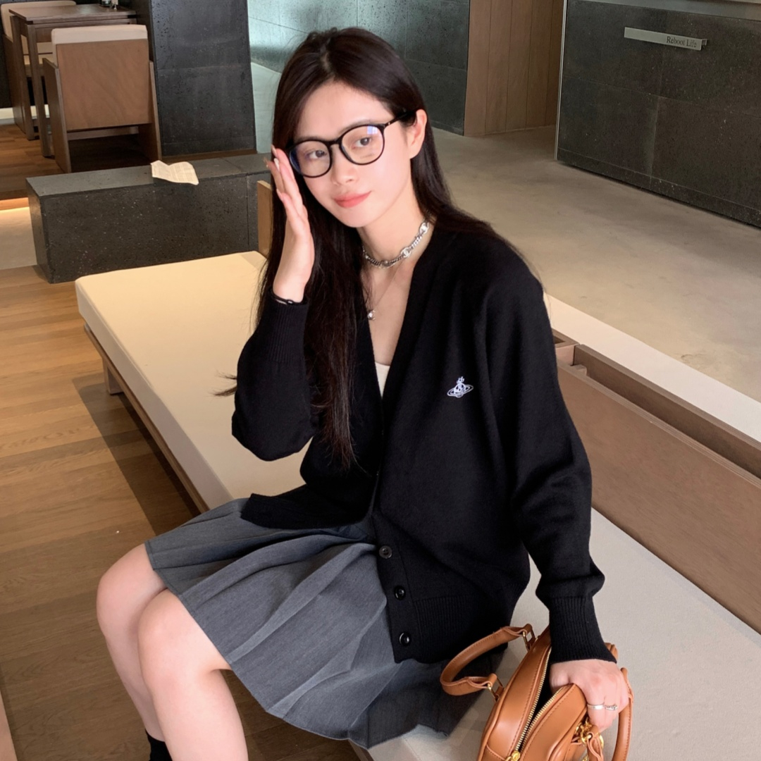 刺繡羊毛針織開衫女秋冬寬鬆長袖v領毛衣內搭外套
