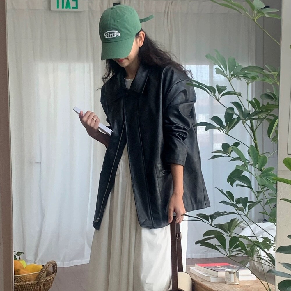 2025 Spring New Black Faux Leather Jacket Women's Fashionable Hong Kong Style Casual PU Leather Biker Jacket Medium Length Top