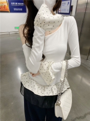 Real shot of ruffled contrasting color polka dot long-sleeved T-shirt for women's new hot girl's oblique collar off-shoulder slim and chic top