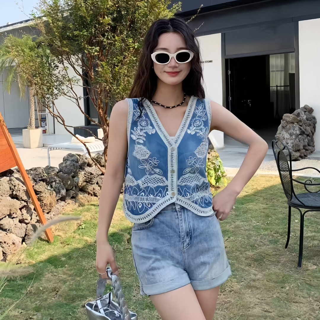 新款復古風輕奢亮片重工鈎花刺繡牛仔背心馬甲薄款坎肩疊穿上衣