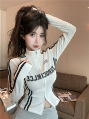 實拍~美式復古撞色立領拉鏈修身洋氣收腰印花字母長袖短外套