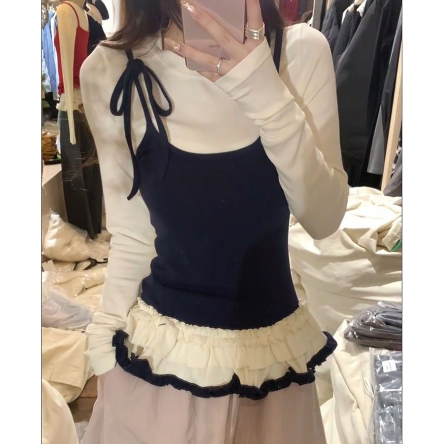 Korean fake two-piece suspender splicing T-shirt for women wearing 2025 new early spring slim long-sleeved lace skirt top