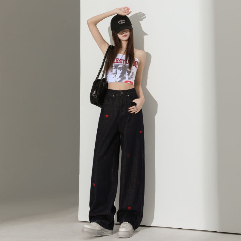 Real shot of 2025 spring fashion trend casual pants for women high waist drooping wide-leg pants