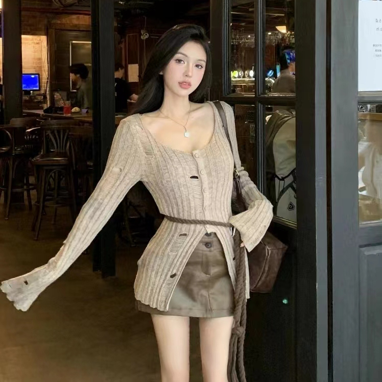 Retro style hollow ripped wool sweater for women in autumn new hot girl U-neck long-sleeved slim cardigan top