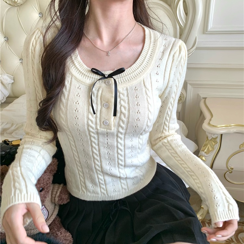 PPHOME自製~溫莎大小姐 秋冬溫柔U領顯瘦蝴蝶結鏤空修身短款毛衣