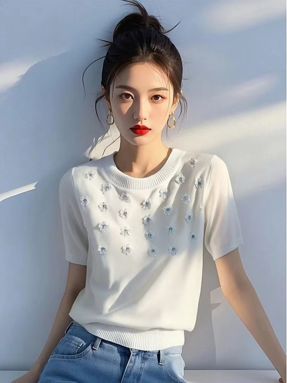 白色立體花朵針織上衣女設計感小眾獨特漂亮小衫正肩顯瘦短袖t恤