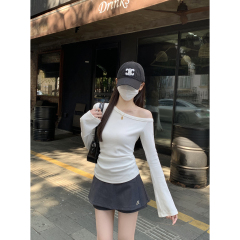 Real shot of spring Korean style, off-shoulder pleated flared sleeve design, long-sleeved inner T-shirt top