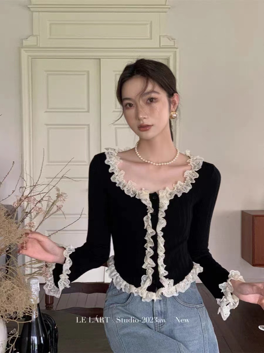 新款韓版設計感木耳邊甜辣針織開衫小眾甜辣蕾絲邊上衣女