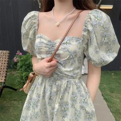 2025 New Arrival French-Style Square-Neck Puff-Sleeve Floral Dress for Women&mdash;Summer Plus-Size Slimming, Sweet, and Gentle Dress