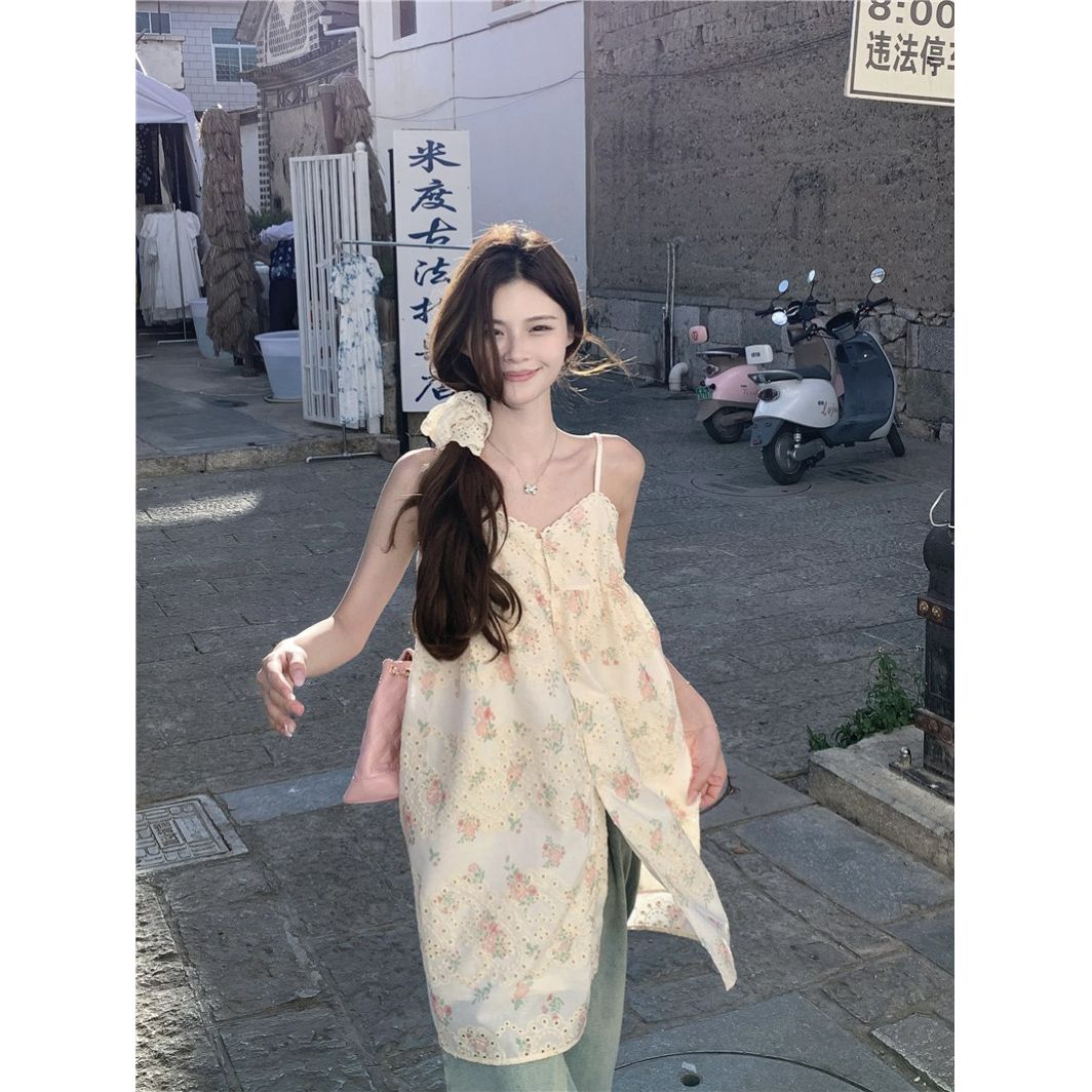 2025夏季新款立體浮雕提花單排扣甜美氣質百搭小碎花吊帶連衣裙女
